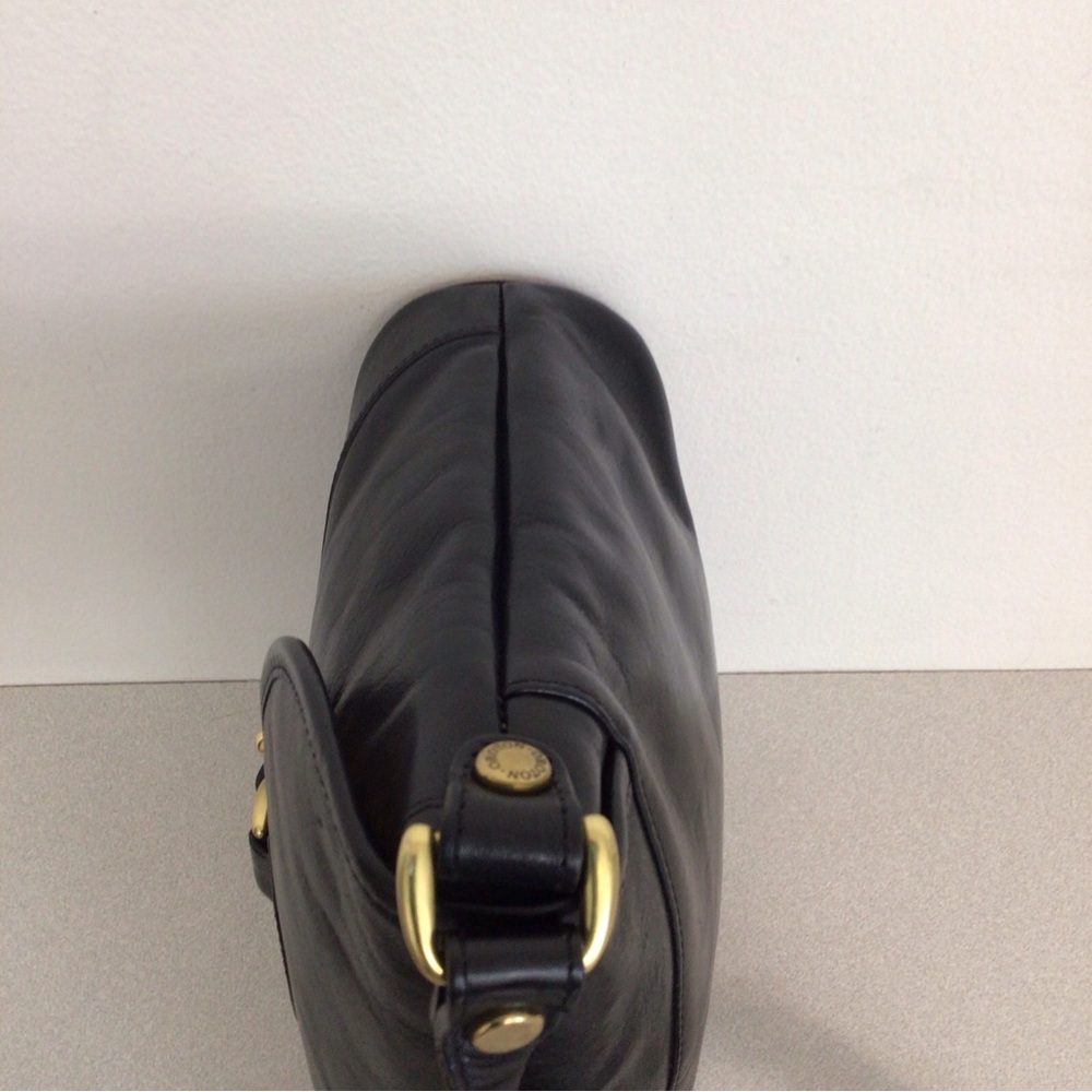 OROTON AUSTRALIA BLACK LEATHER BUCKET MESSENGER PURSE EXCELLENT CONDITION - Picture 4 of 9